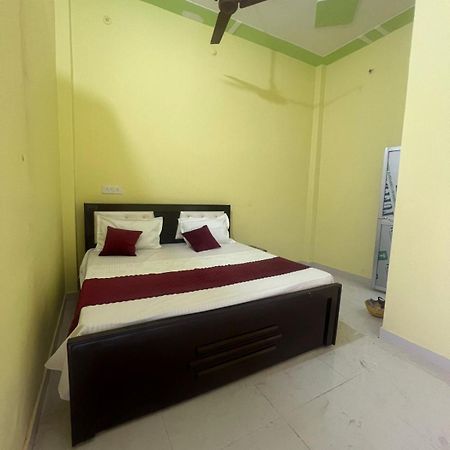 Hotel Vijay Palace Ayodhya Luaran gambar