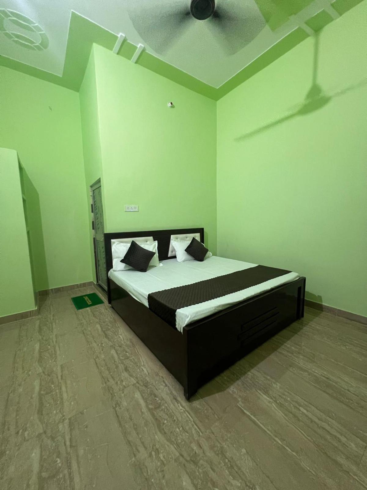 Hotel Vijay Palace Ayodhya Luaran gambar